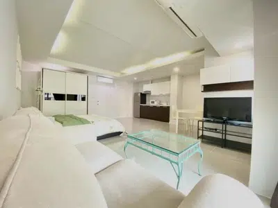 Spacious 1-Bedroom Condo for Rent Near BTS On Nut - 5