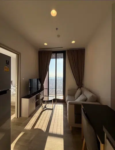 For Rent: 1-Bedroom Condo at Oka Haus, Thonglor BTS - 1