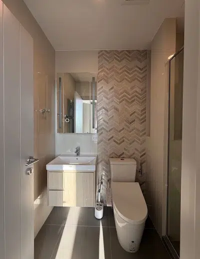 For Rent: 1-Bedroom Condo at Oka Haus, Thonglor BTS - 5