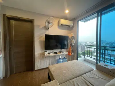 1-Bedroom Apartment at Artisan Ratchada for Rent - 2
