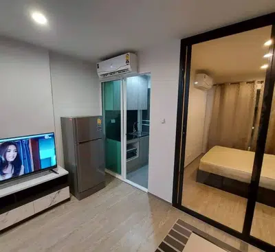 1 Bedroom, 1 Bathroom – Beautiful Unit - 1