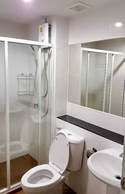 1 Bedroom, 1 Bathroom – Beautiful Unit - 2