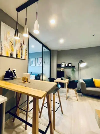 1 Bedroom High Floor Apartment near Bumrungrad Hospital - 13