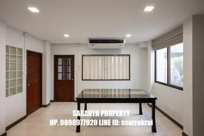 4BR House with Lake View near BTS Sammakorn - 2