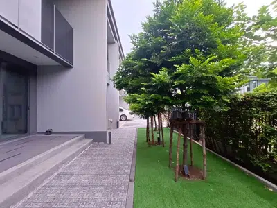 Single House for Rent at Setthasiri Krungthep Kreetha 2 (Near Clubhouse) - 4