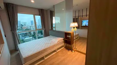 Lumpini Park Vibhavadi-Chatuchak - Newly Renovated Corner Unit with Park & Sky View - 2