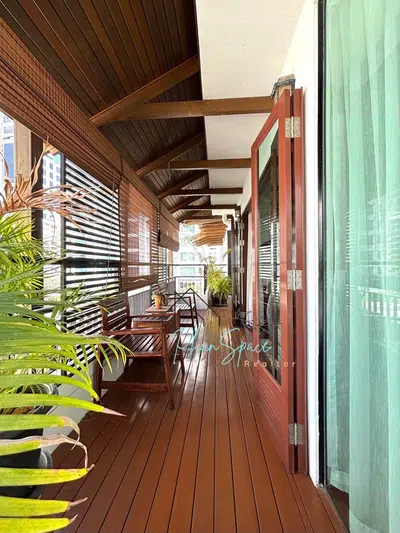 Private Entire-Floor Residence in Phrom Phong - 3