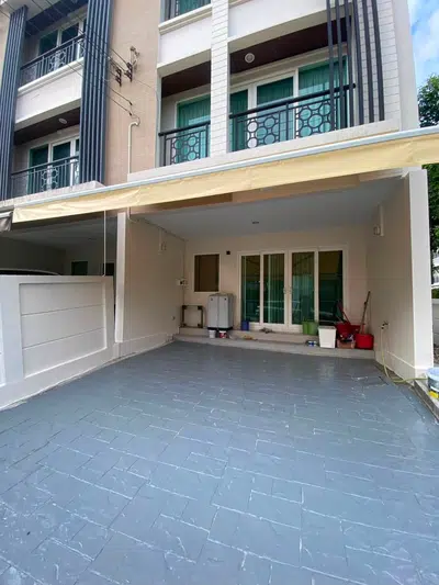 Fully Furnished Corner House for Rent in Rama 9 - 13