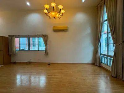 4-bedroom corner house for rent in Yannawa near Rama 3, 55,000 THB/month - 2