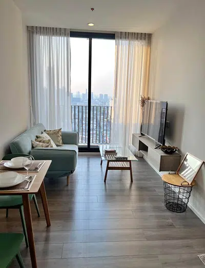 Whizdom Essence Sukhumvit 1 Bedroom 1 Bathroom 35 sqm 22nd Floor Fully Furnished - 1