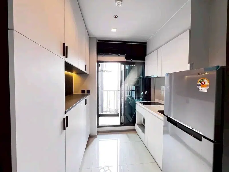 1-Bedroom Condo for Rent at Life Asoke-Rama9, 33 sqm, 37th Floor - Photo 3