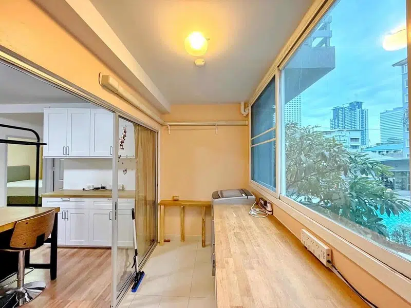 Spacious 2-Bedroom Apartment for Rent at 20,000 THB/Month - Photo 4