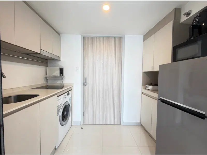 KnightsBridge Prime Duplex 1BR 42nd Floor - Photo 6