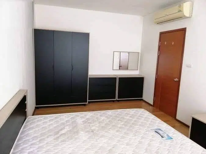 Villa Sathorn 1BR 60 sqm 15th Floor - Photo 6