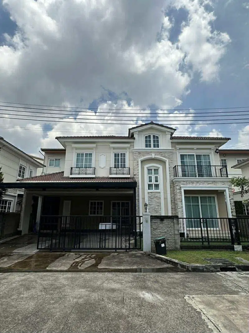 Grandio Ladprao‑Kaset Nawamin 4‑Bedroom House for Rent