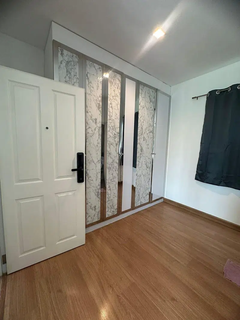 Grandio Ladprao‑Kaset Nawamin 4‑Bedroom House for Rent - Photo 17