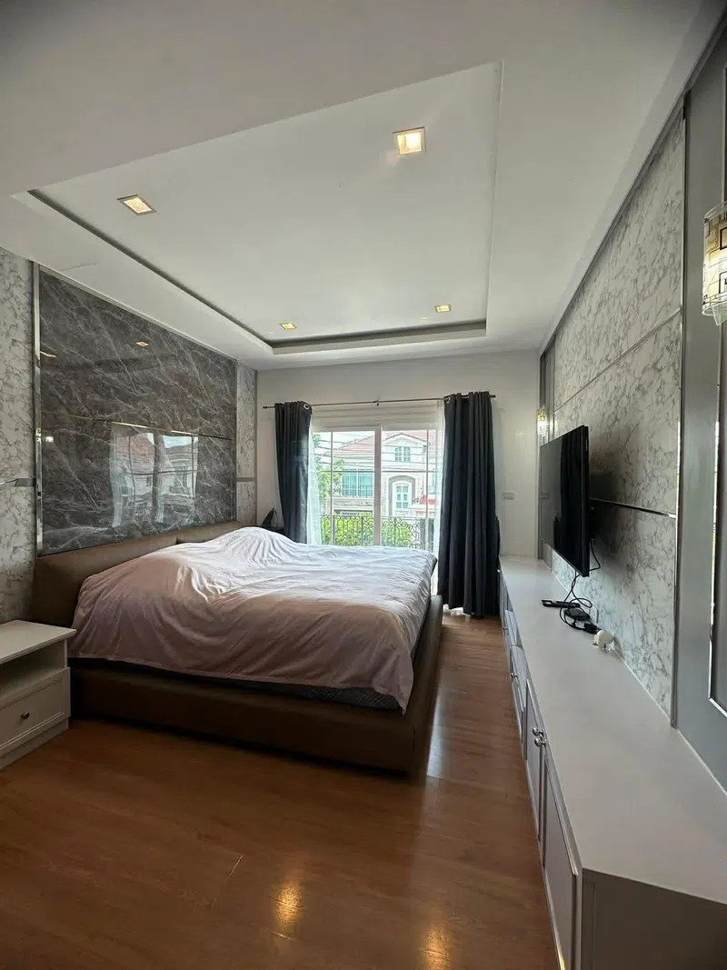 Grandio Ladprao‑Kaset Nawamin 4‑Bedroom House for Rent - Photo 4