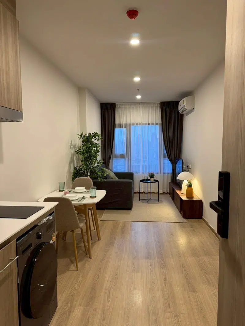 Life Rama 4 - Asoke 1 Bedroom Condo for Rent - Photo 8