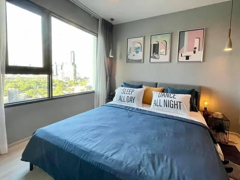 1 Bedroom High Floor Apartment near Bumrungrad Hospital