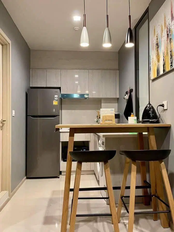 1 Bedroom High Floor Apartment near Bumrungrad Hospital - Photo 7