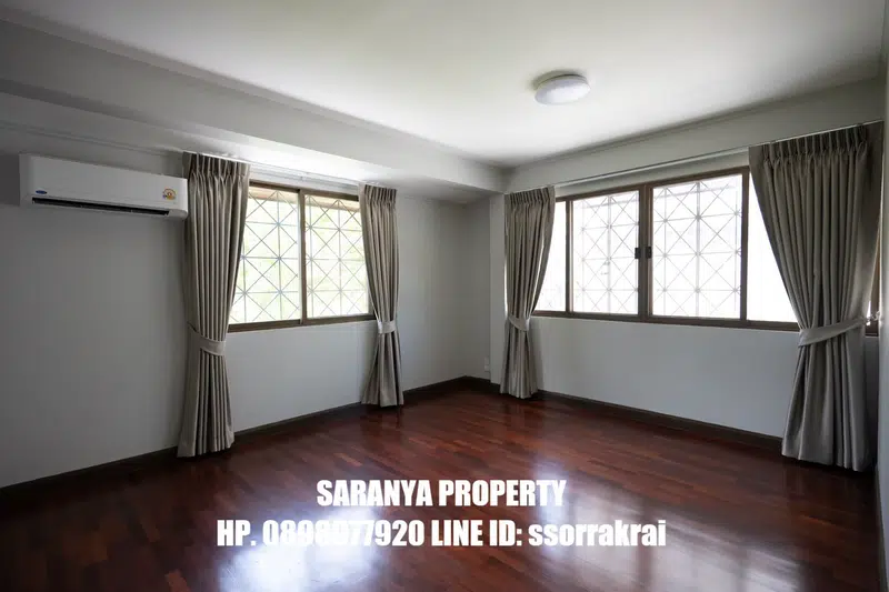 4BR House with Lake View near BTS Sammakorn - Photo 4