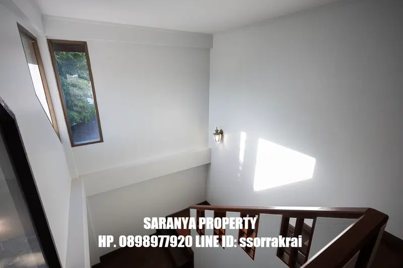 4BR House with Lake View near BTS Sammakorn - Photo 10