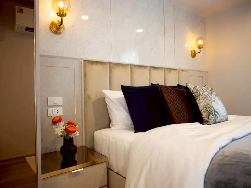 High Ceiling Hybrid 2BR Apartment in Thonglor - Photo 14