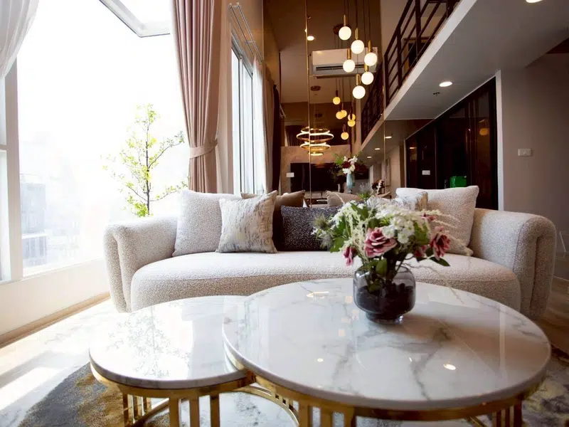 High Ceiling Hybrid 2BR Apartment in Thonglor - Photo 15