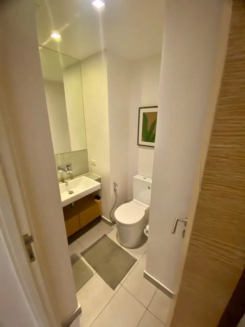 The Lofts Ekkamai Studio for Rent - Photo 8