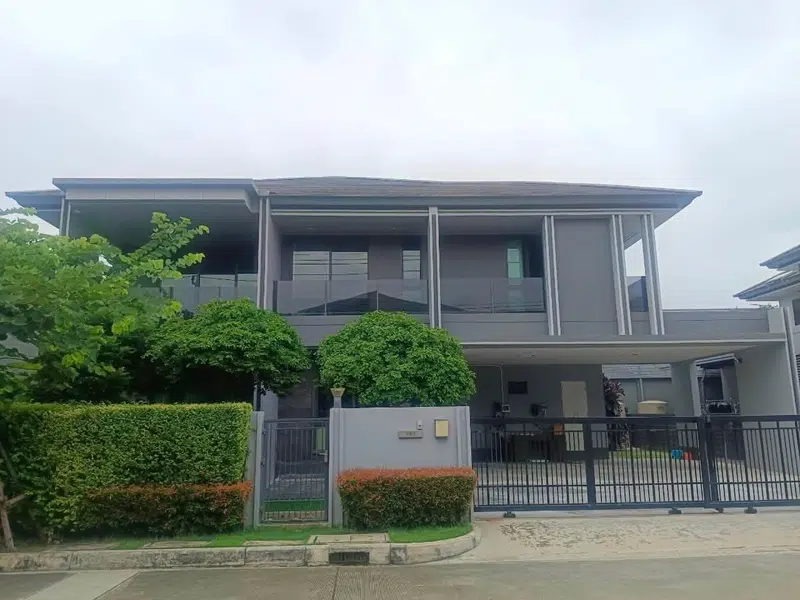 Single House for Rent at Setthasiri Krungthep Kreetha 2 (Near Clubhouse) - Photo 2
