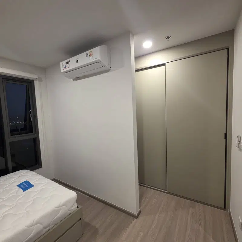Aspire Sukhumvit Rama 4 Condo for Rent - Photo 2