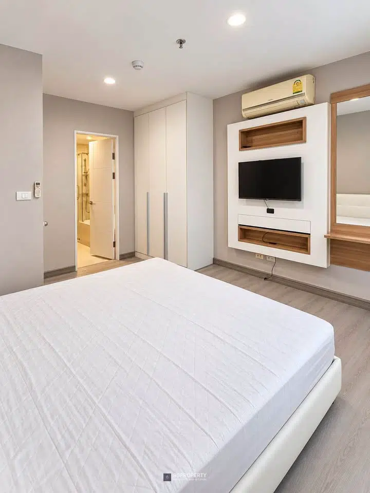 Belle Grand Rama 9 3-bedroom condo for rent - Photo 8