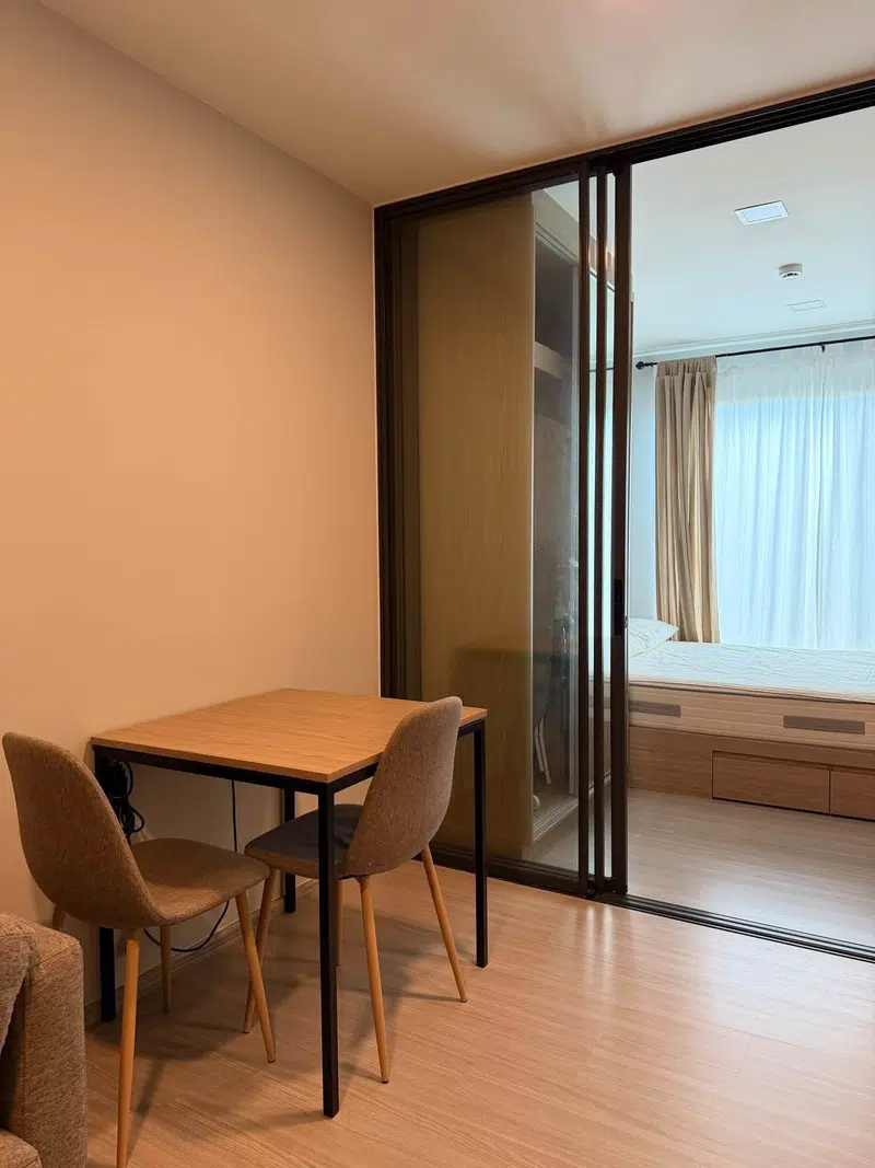 The Privacy S101 – 1BR Condo near BTS Punnawithi