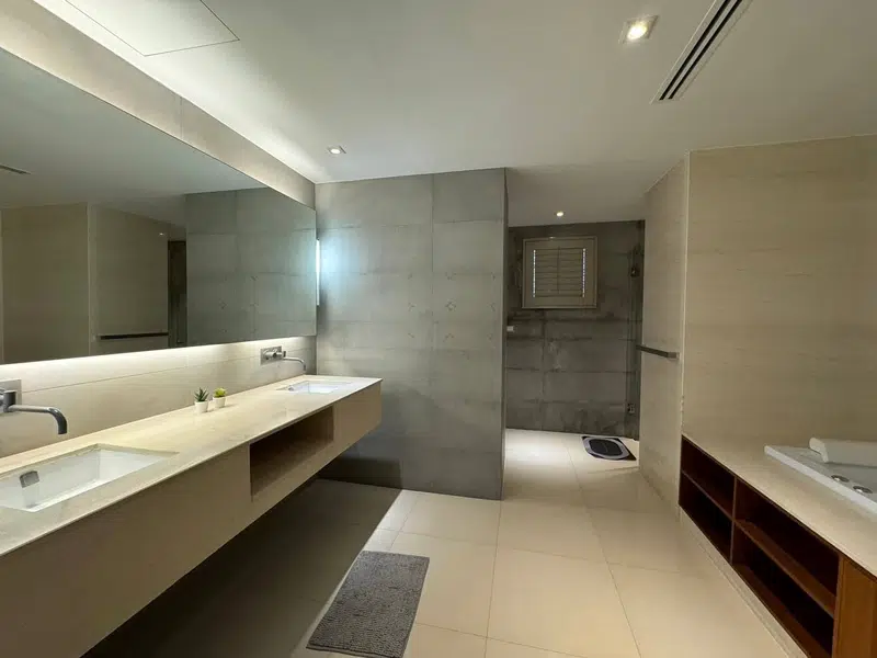 The Crest Ruamrudee 3BR Fully Furnished Condo for Rent Near BTS Ploenchit - Photo 6
