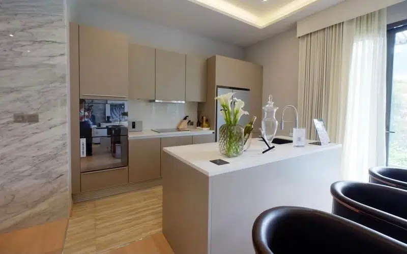 Arna Ekamai 4-bedroom 6-bathroom luxury residence - Photo 11