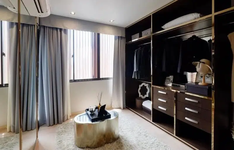 Arna Ekamai 4-bedroom 6-bathroom luxury residence - Photo 6