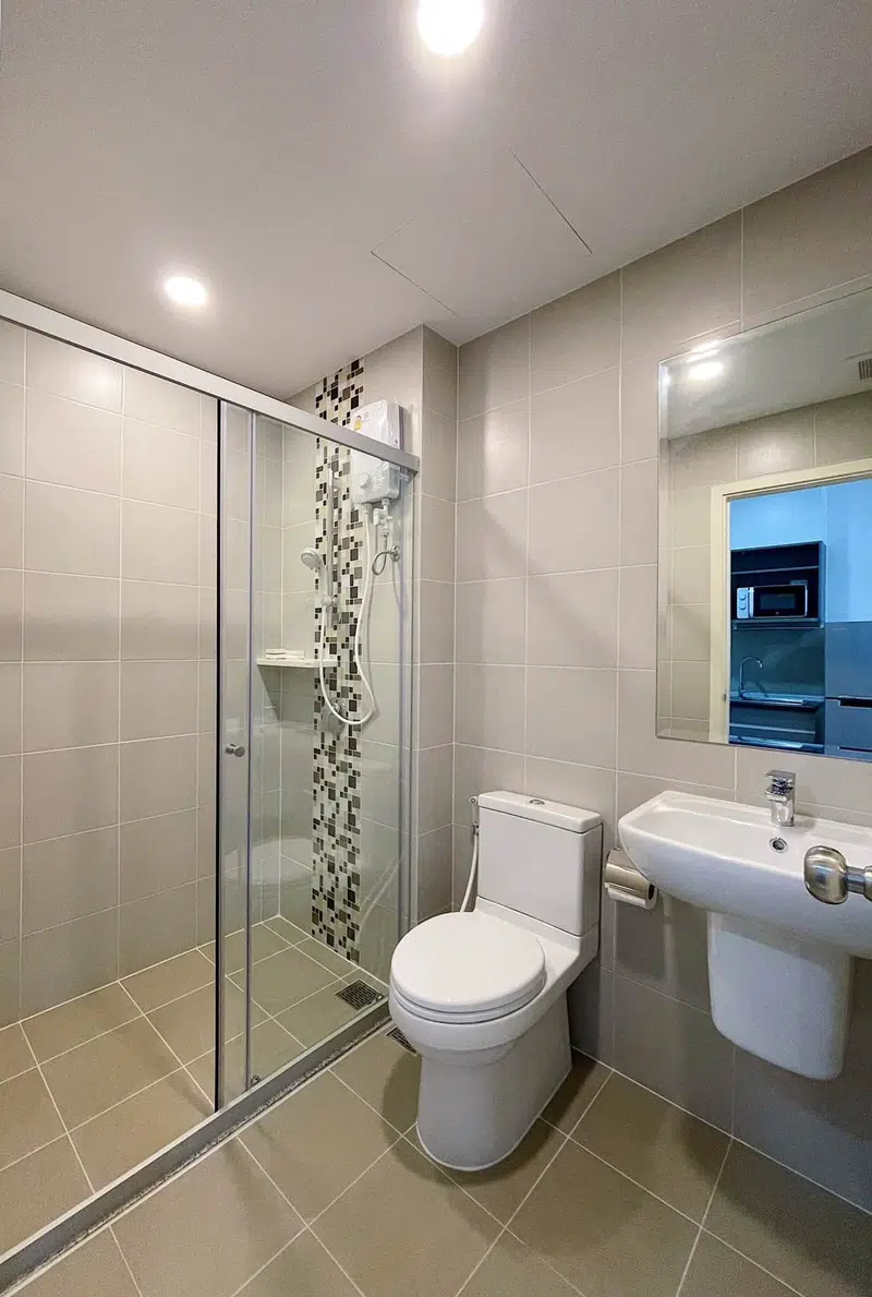 Fully furnished studio condo for rent at Supalai Veranda Phasi Charoen, 17th floor, city view - Photo 3